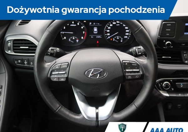 Hyundai I30 cena 64000 przebieg: 23328, rok produkcji 2022 z Reszel małe 301